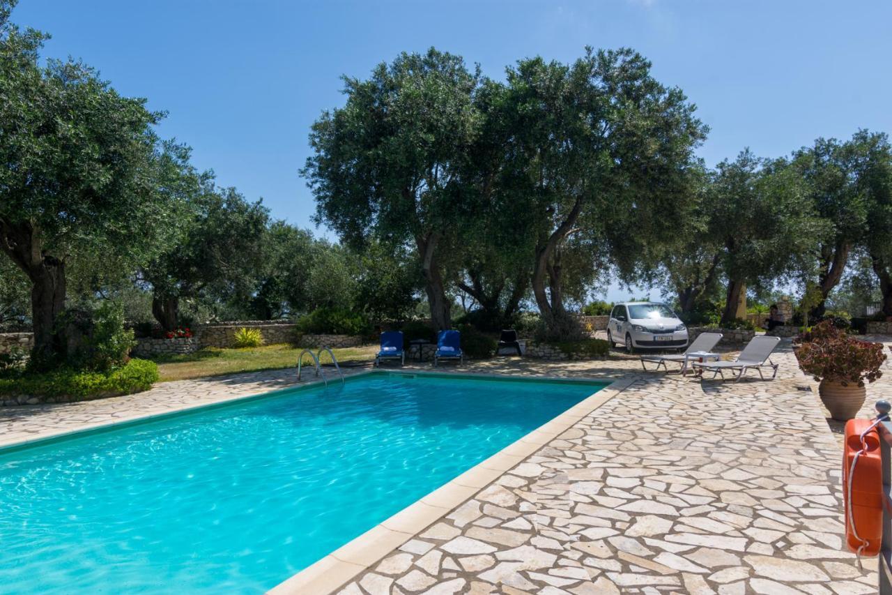 Villa Elaia Suites & Apartments No.5 Gaios Bagian luar foto