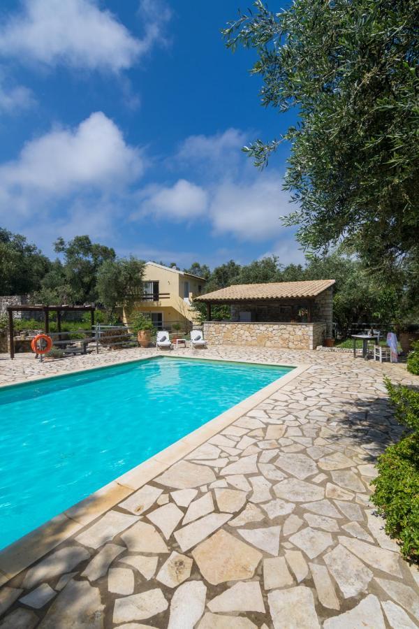 Villa Elaia Suites & Apartments No.5 Gaios Bagian luar foto