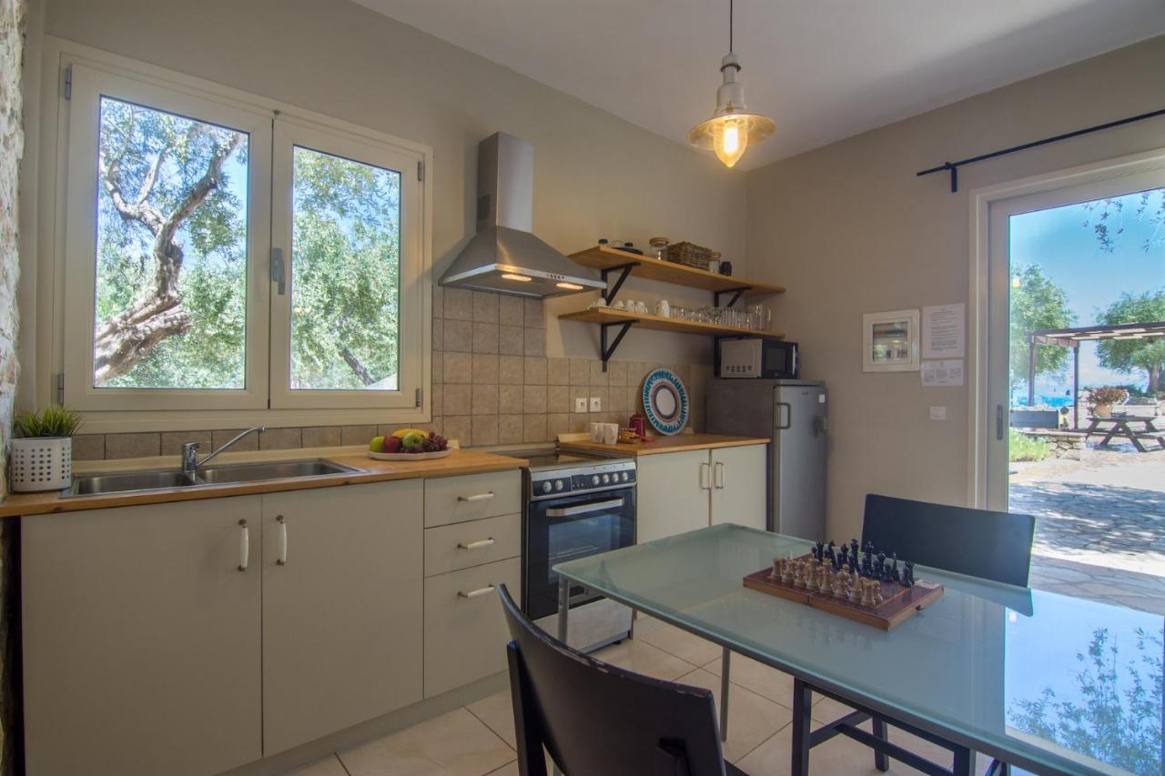 Villa Elaia Suites & Apartments No.5 Gaios Bagian luar foto