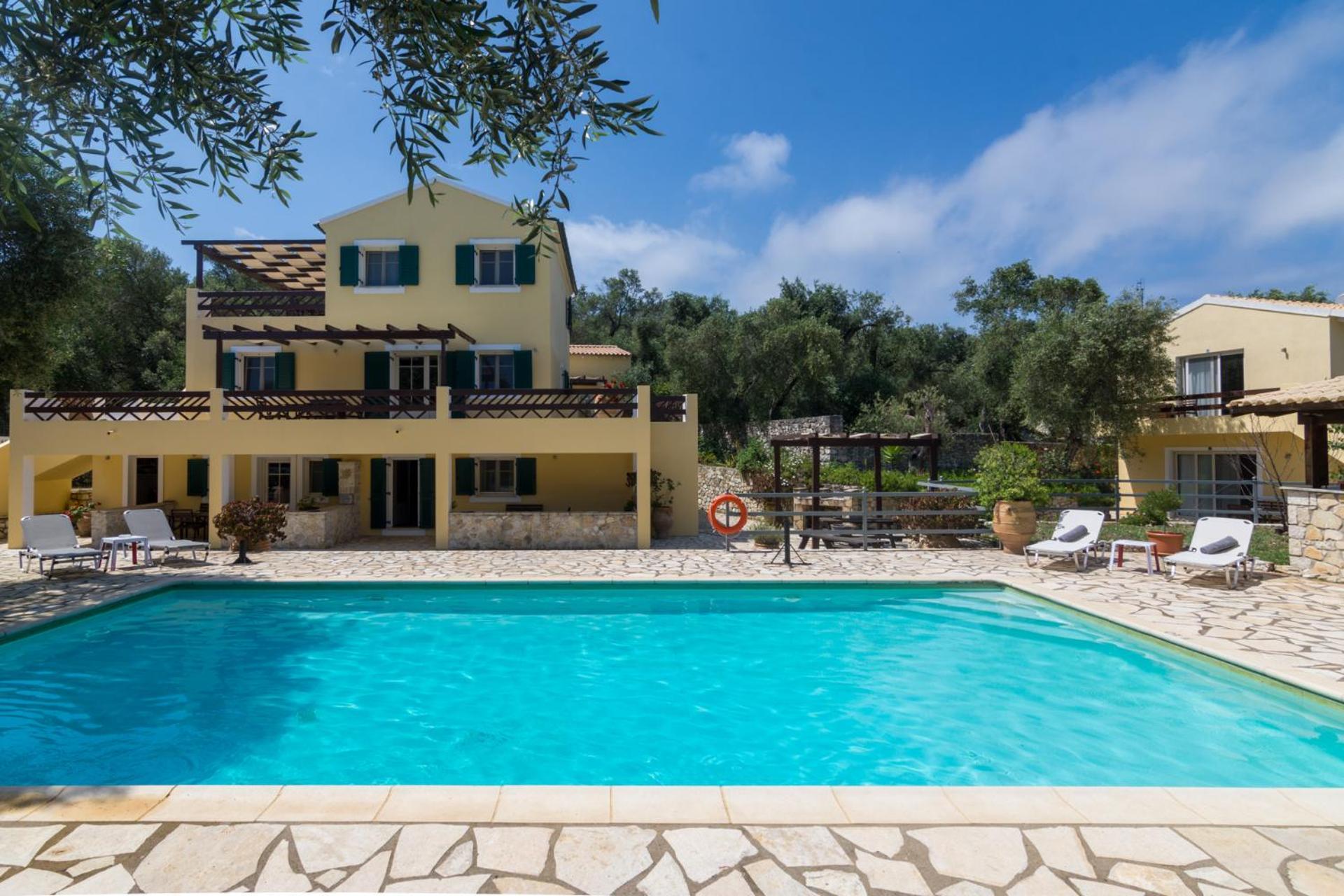 Villa Elaia Suites & Apartments No.5 Gaios Bagian luar foto