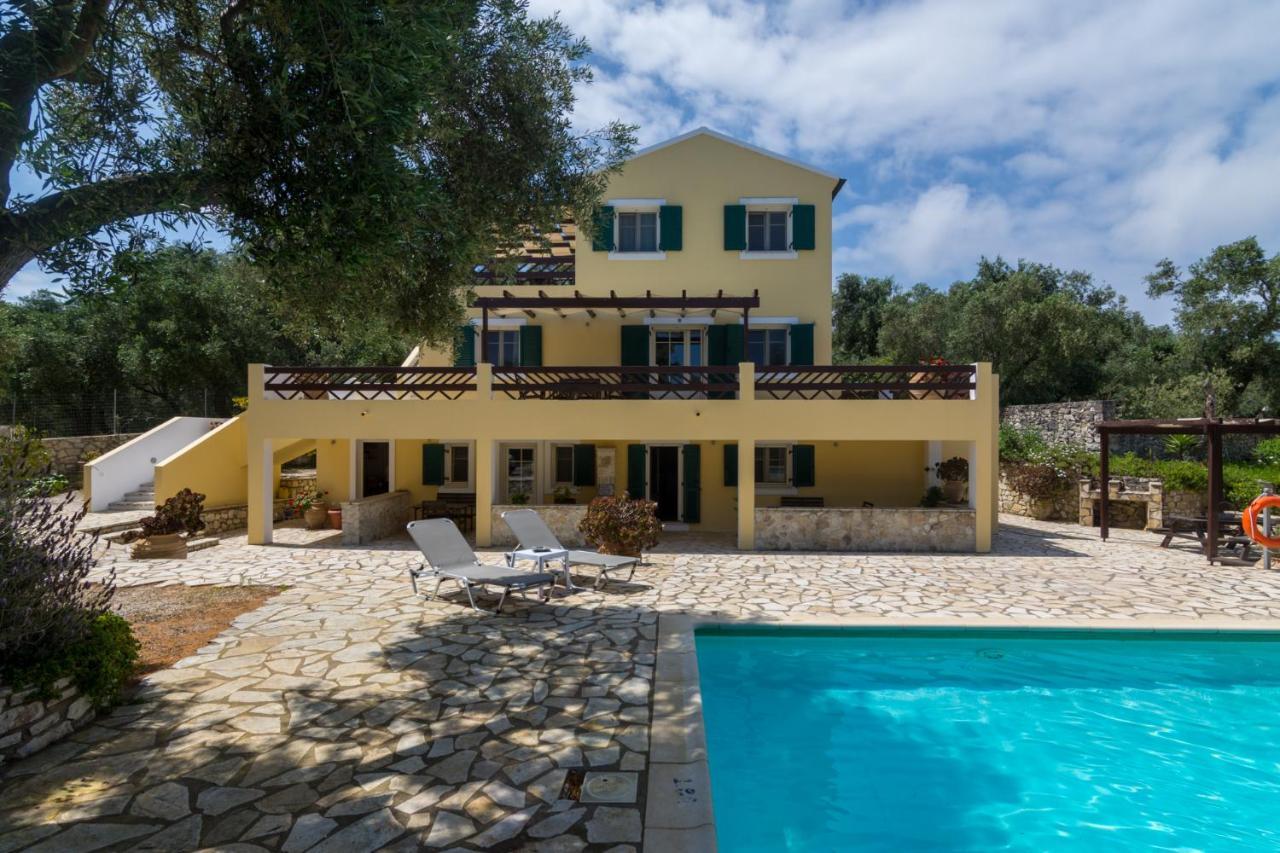 Villa Elaia Suites & Apartments No.5 Gaios Bagian luar foto