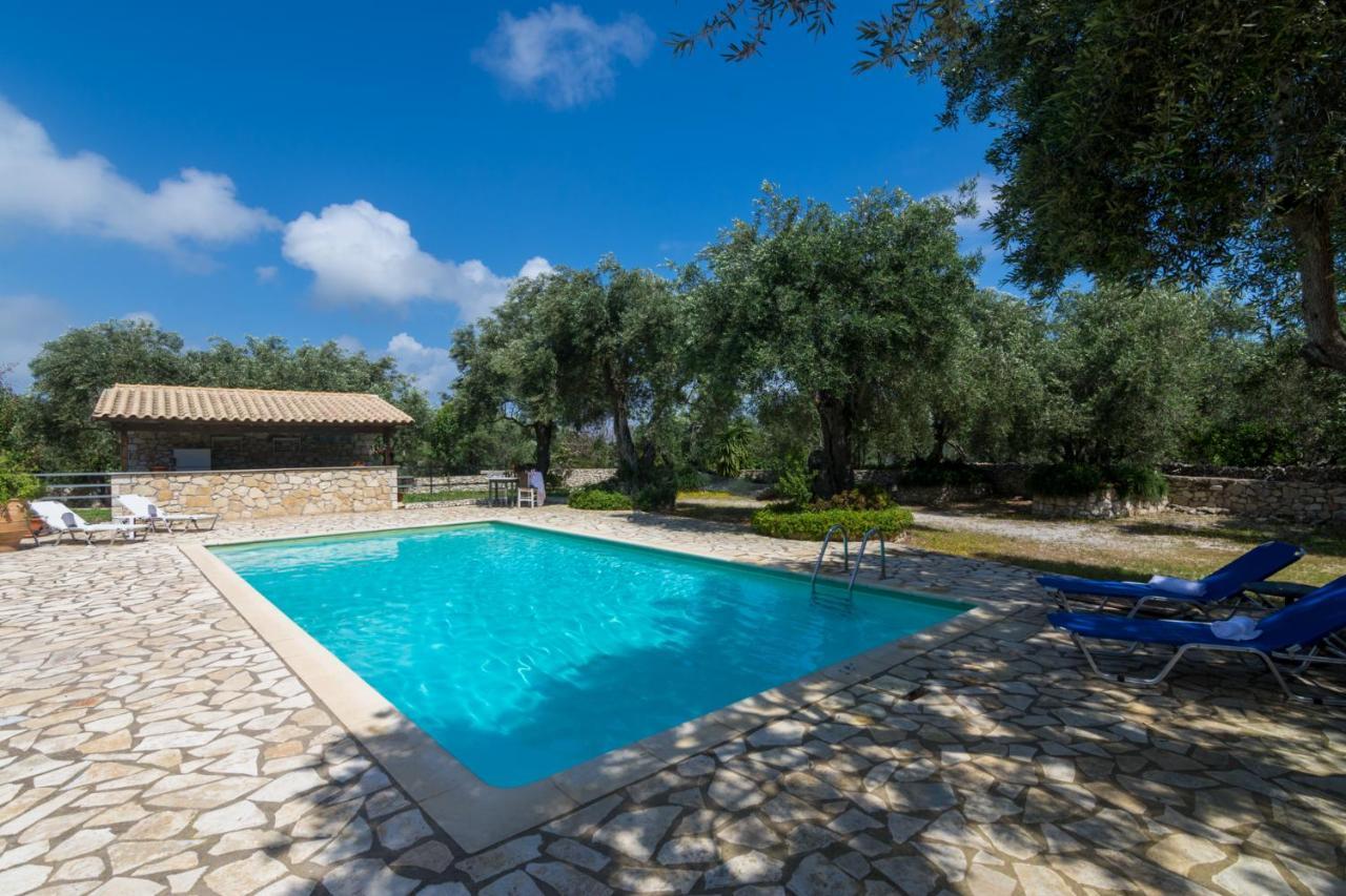 Villa Elaia Suites & Apartments No.5 Gaios Bagian luar foto