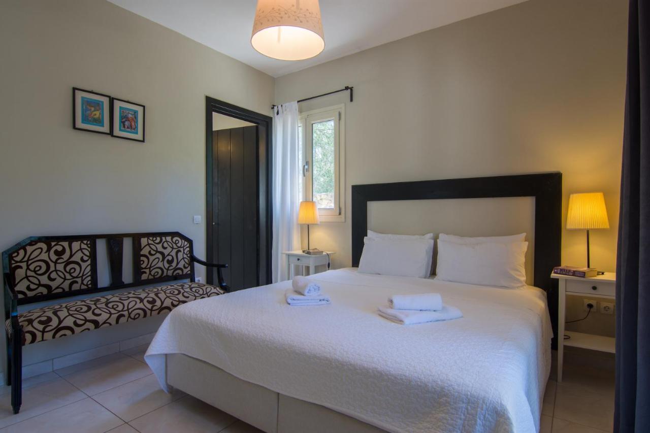 Villa Elaia Suites & Apartments No.5 Gaios Bagian luar foto