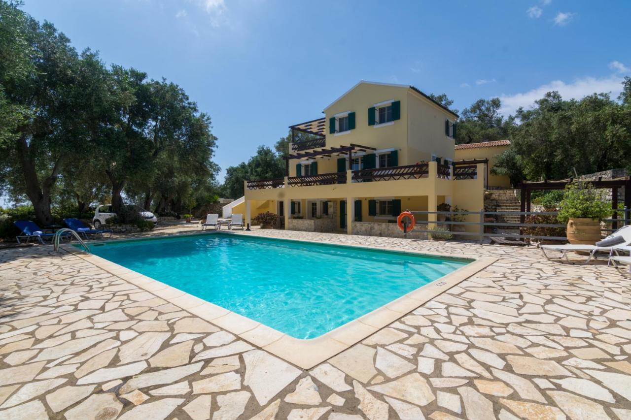Villa Elaia Suites & Apartments No.5 Gaios Bagian luar foto