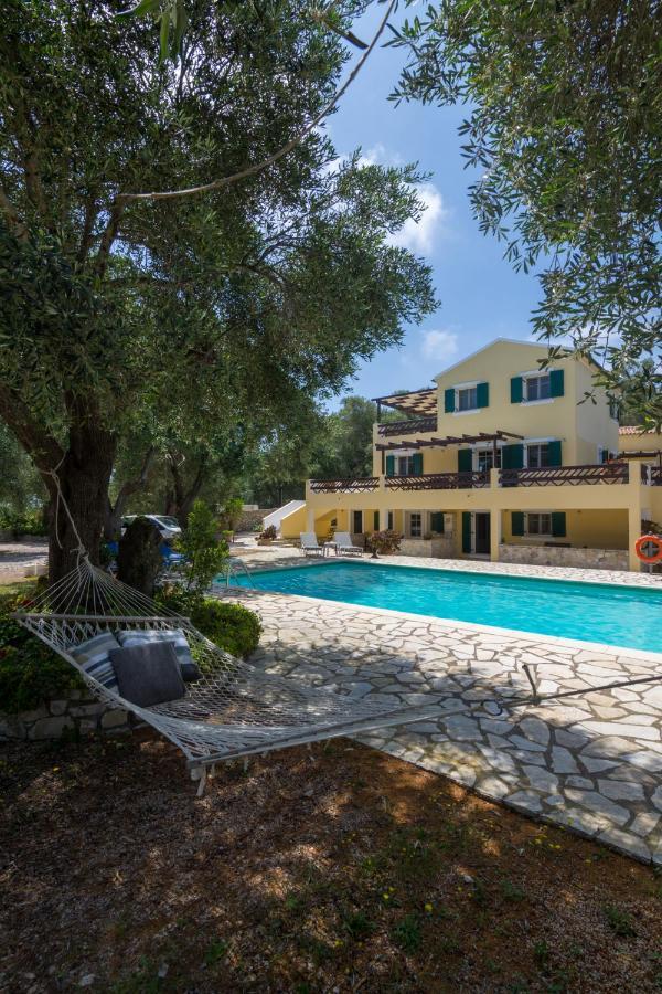 Villa Elaia Suites & Apartments No.5 Gaios Bagian luar foto